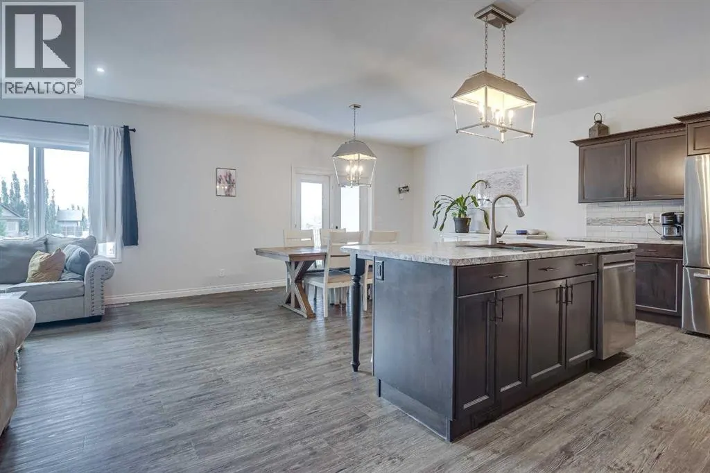 66 Truant Crescent