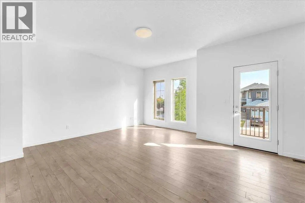 417 Legacy Boulevard SE