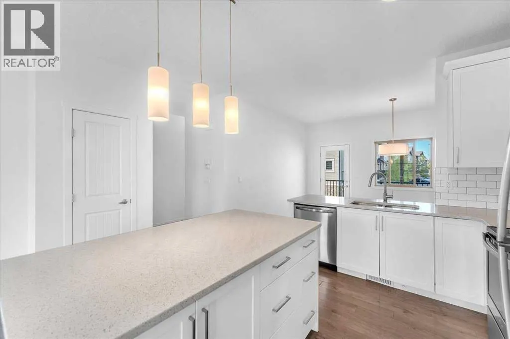 417 Legacy Boulevard SE