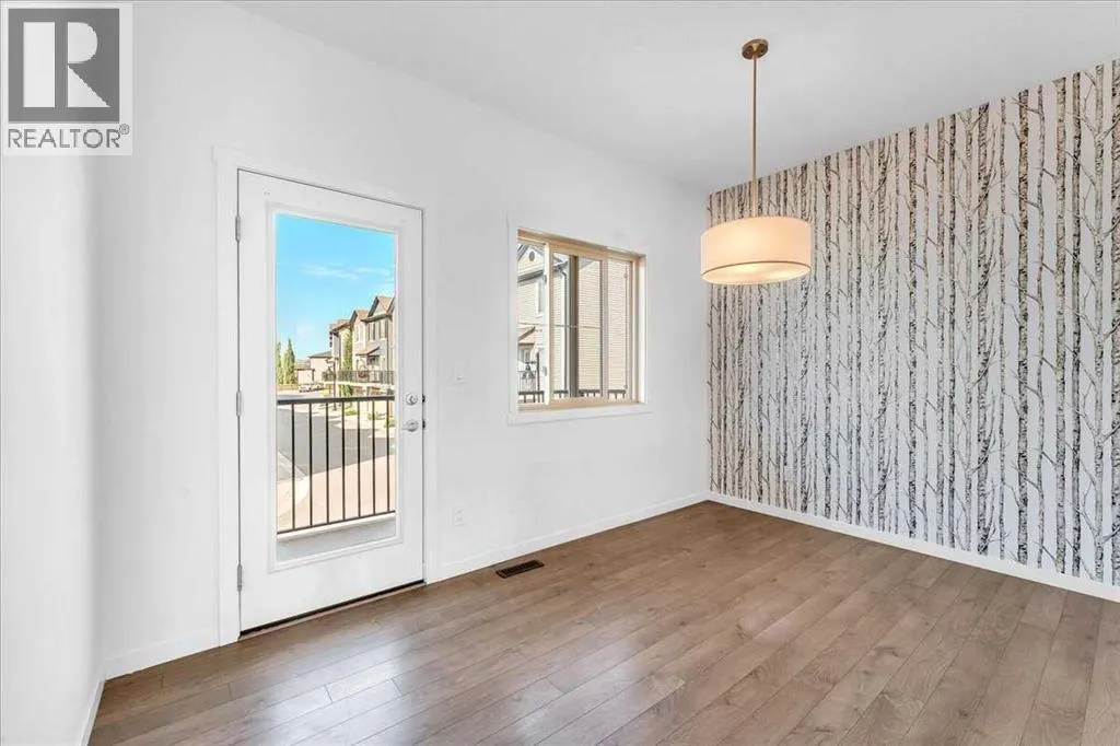 417 Legacy Boulevard SE