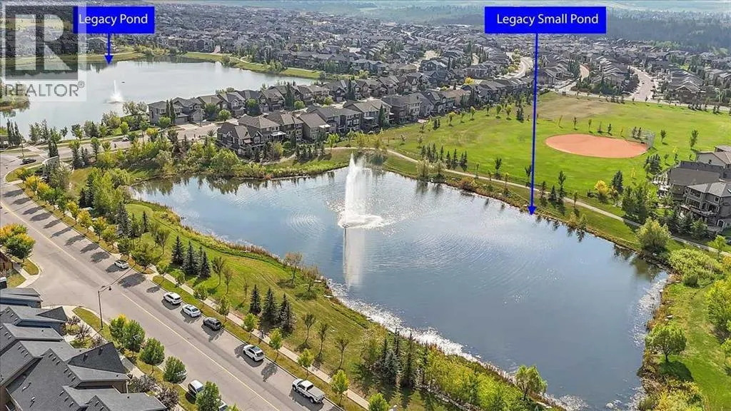 417 Legacy Boulevard SE