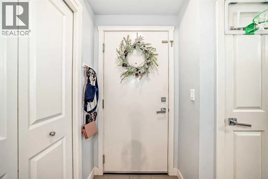 111, 25 Auburn Meadows Avenue SE