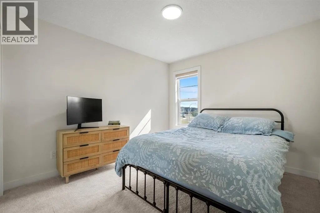 108 Carringsby Manor NW