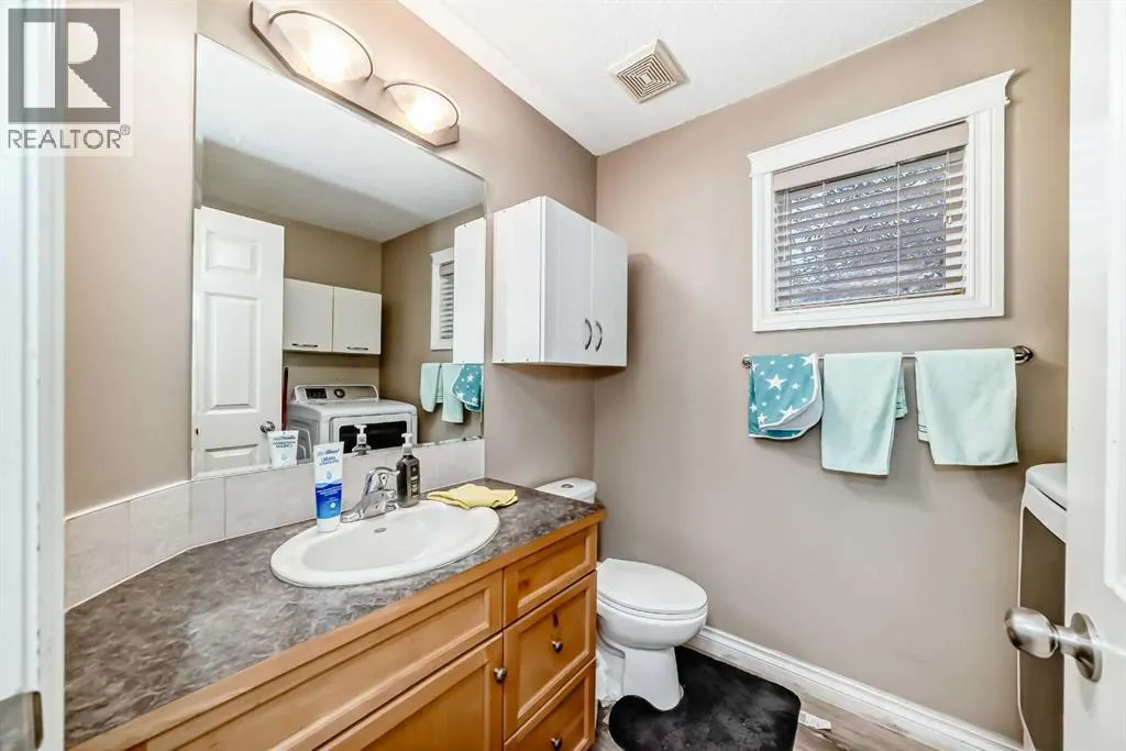 14 DOVER Mews SE