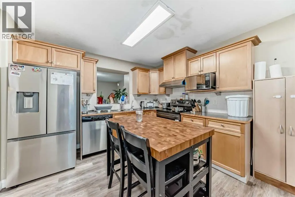 14 DOVER Mews SE