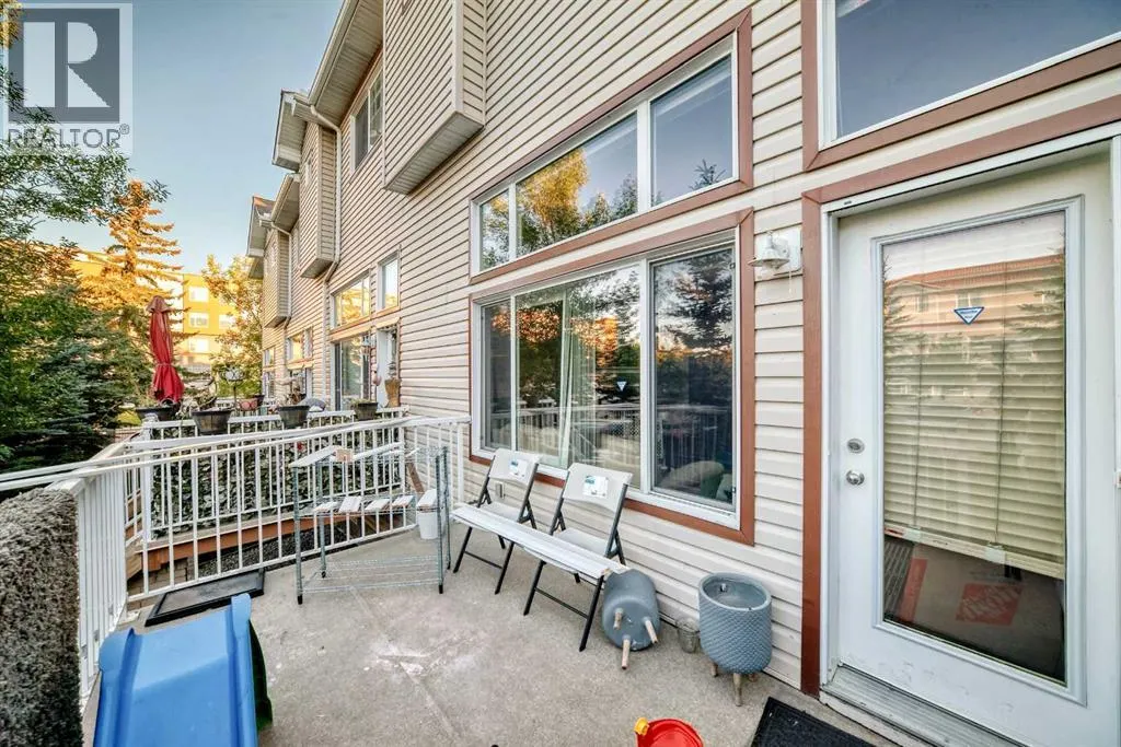 14 DOVER Mews SE