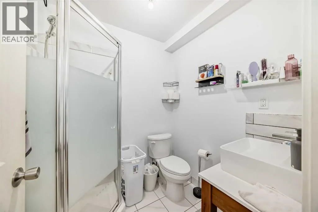 14 DOVER Mews SE