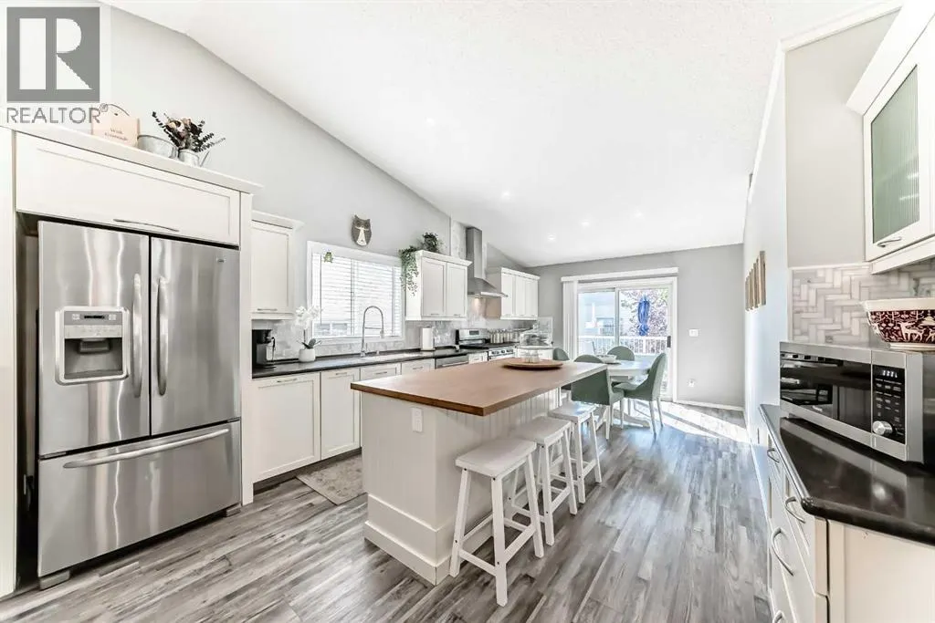 47 Willowbrook Drive NW