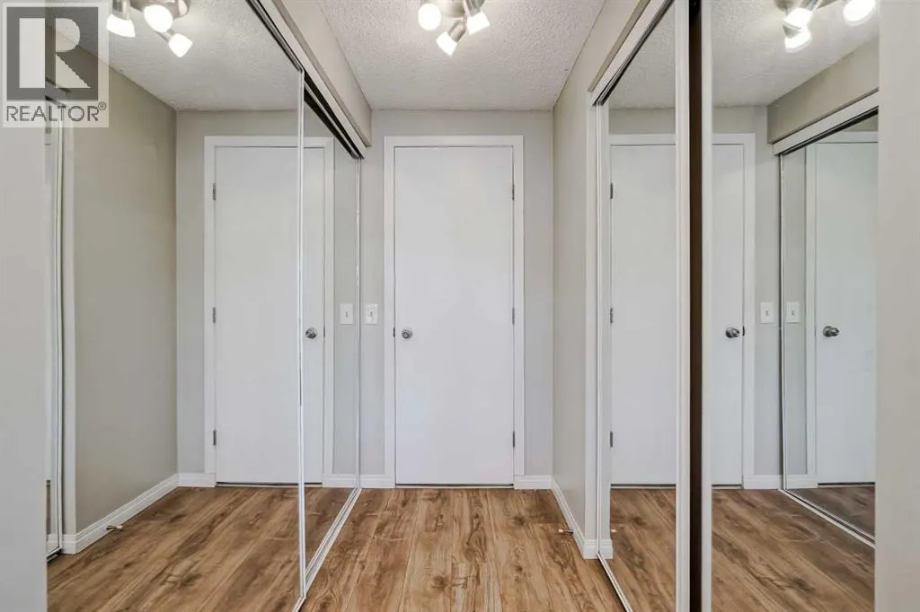 29, 99 Midpark Gardens SE