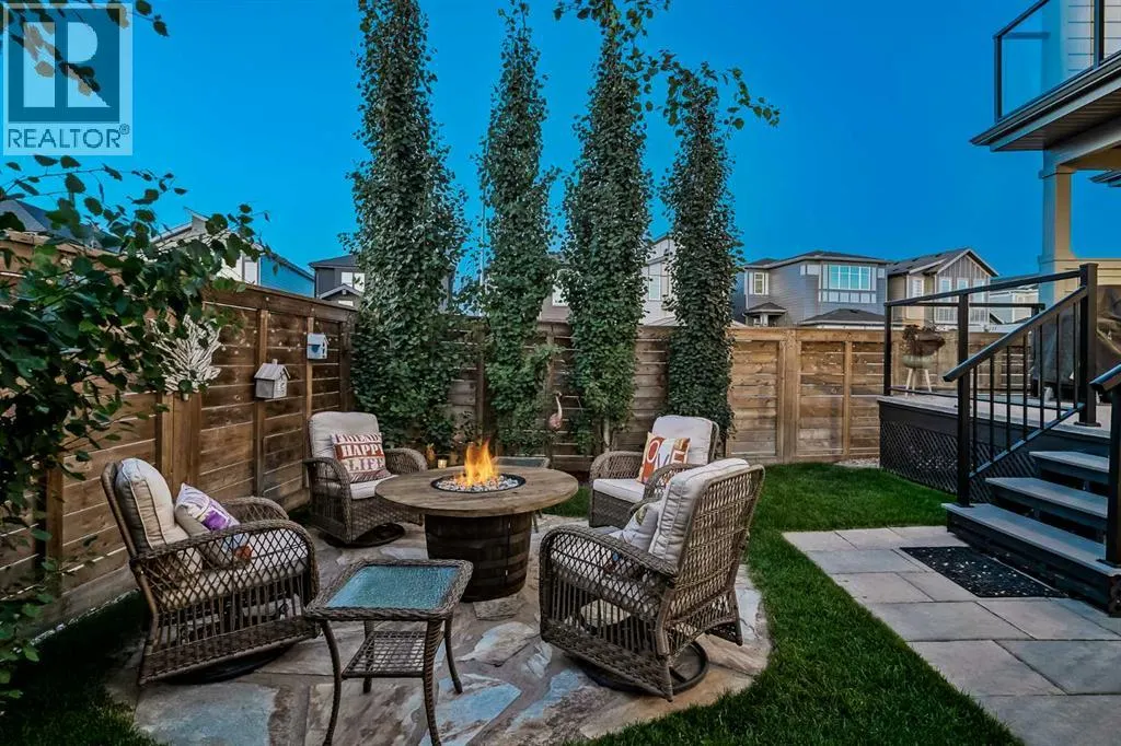 60 Walcrest Hill SE