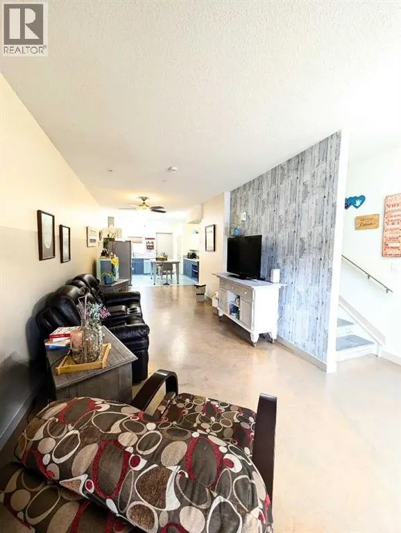 7112, 200 Lougheed Drive