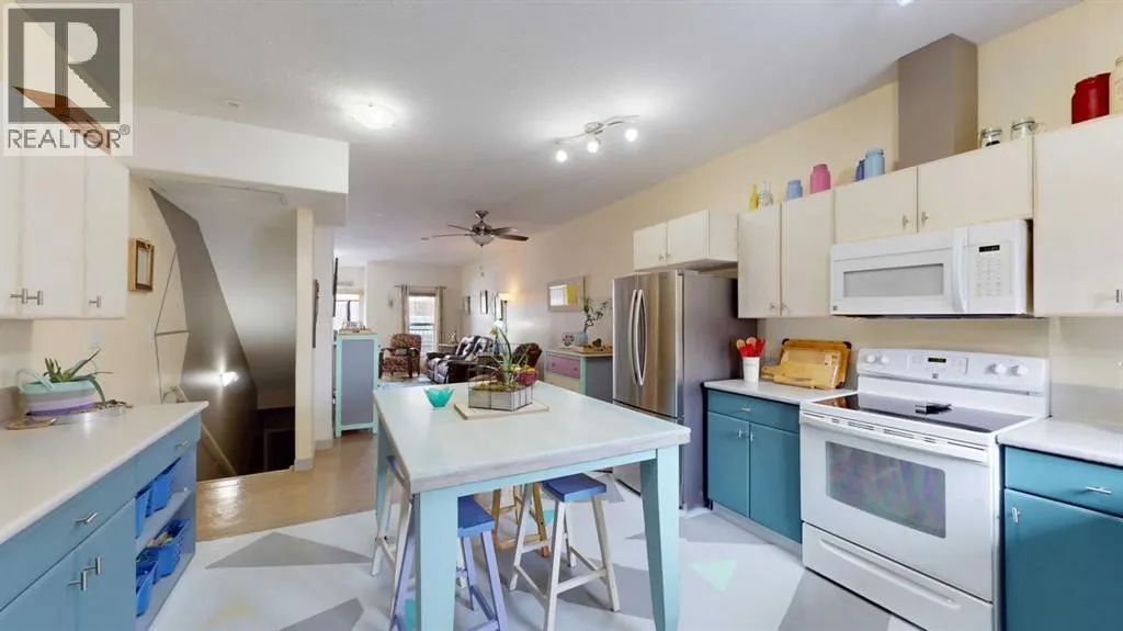 7112, 200 Lougheed Drive