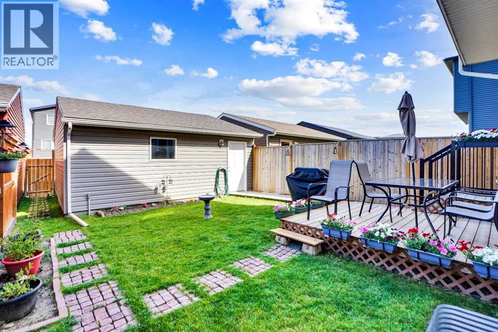 64 Howse Drive NE