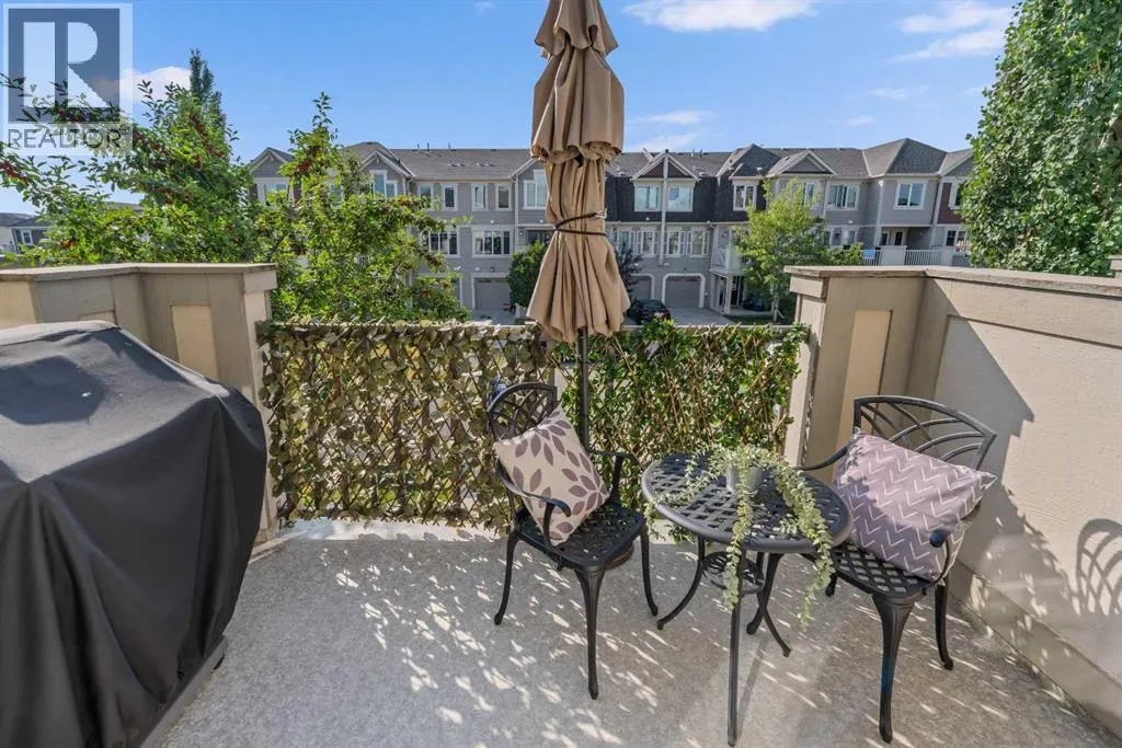 60 Windstone Green SW