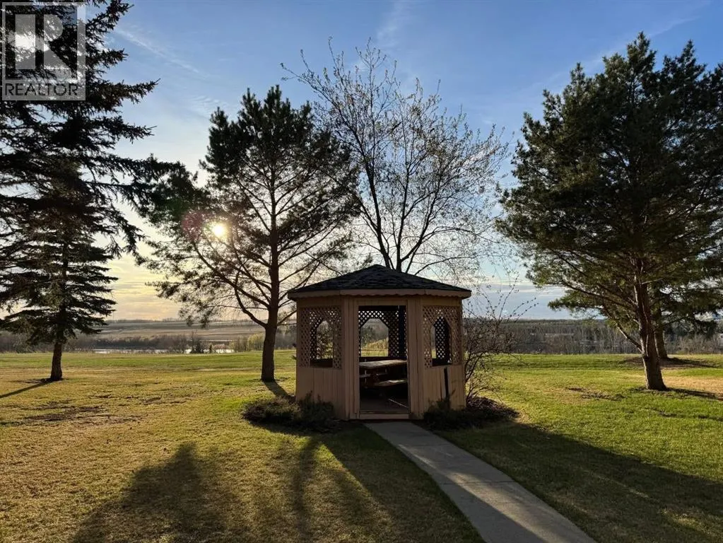 401, 9932 100 Avenue