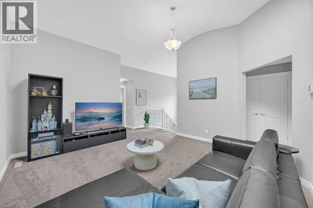 199 Evansglen Circle NW