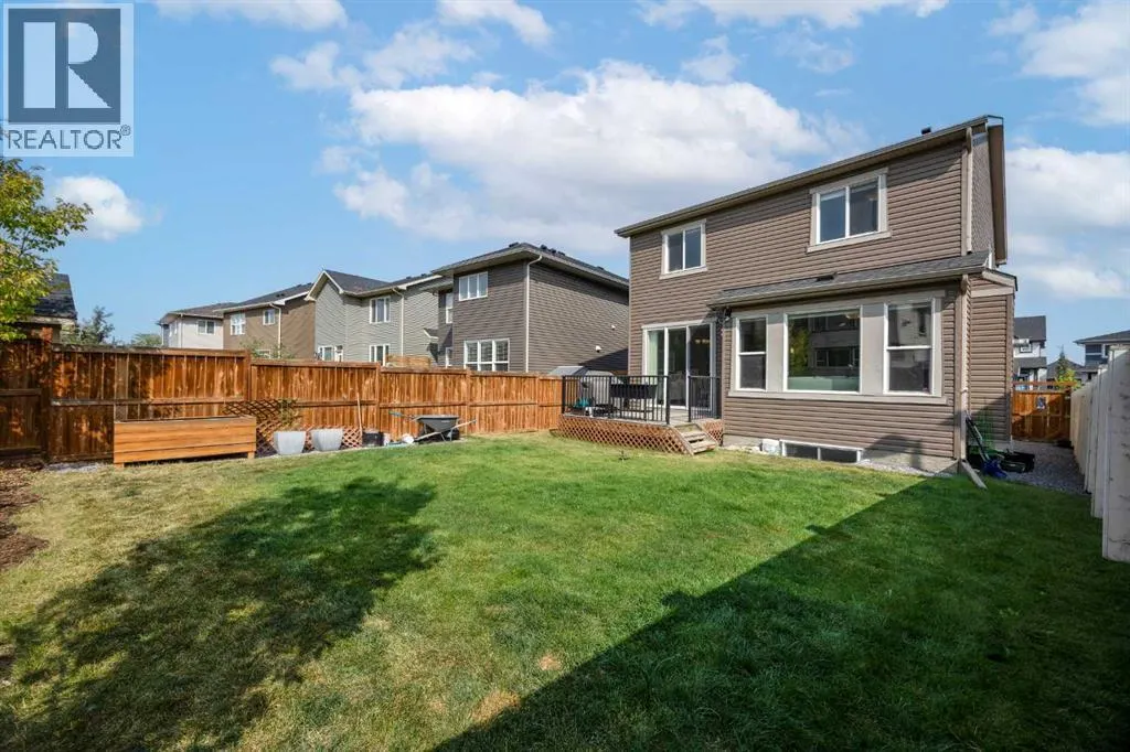 199 Evansglen Circle NW