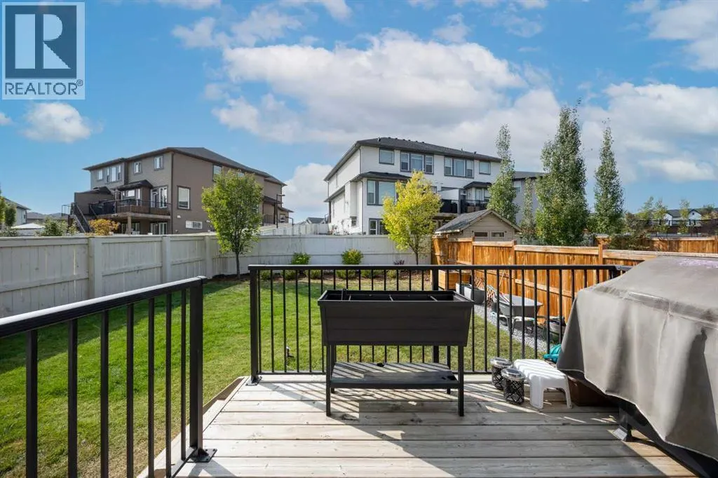 199 Evansglen Circle NW