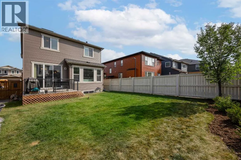 199 Evansglen Circle NW