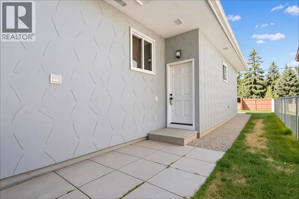 3121 Doverville Crescent SE