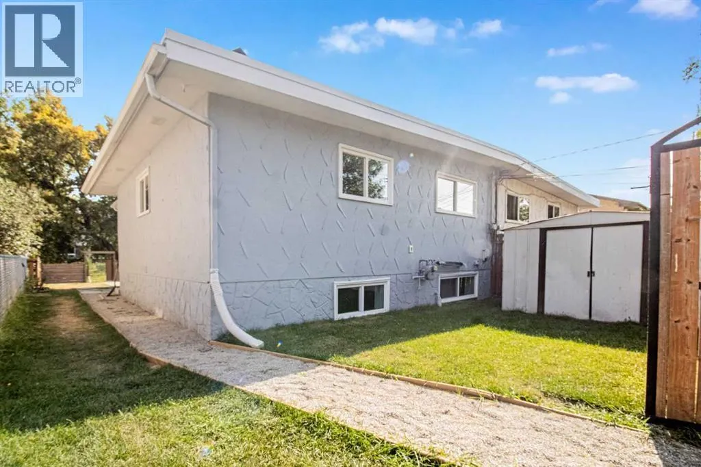 3121 Doverville Crescent SE