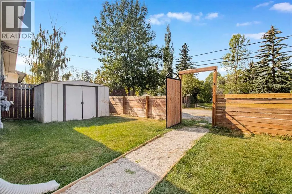 3121 Doverville Crescent SE