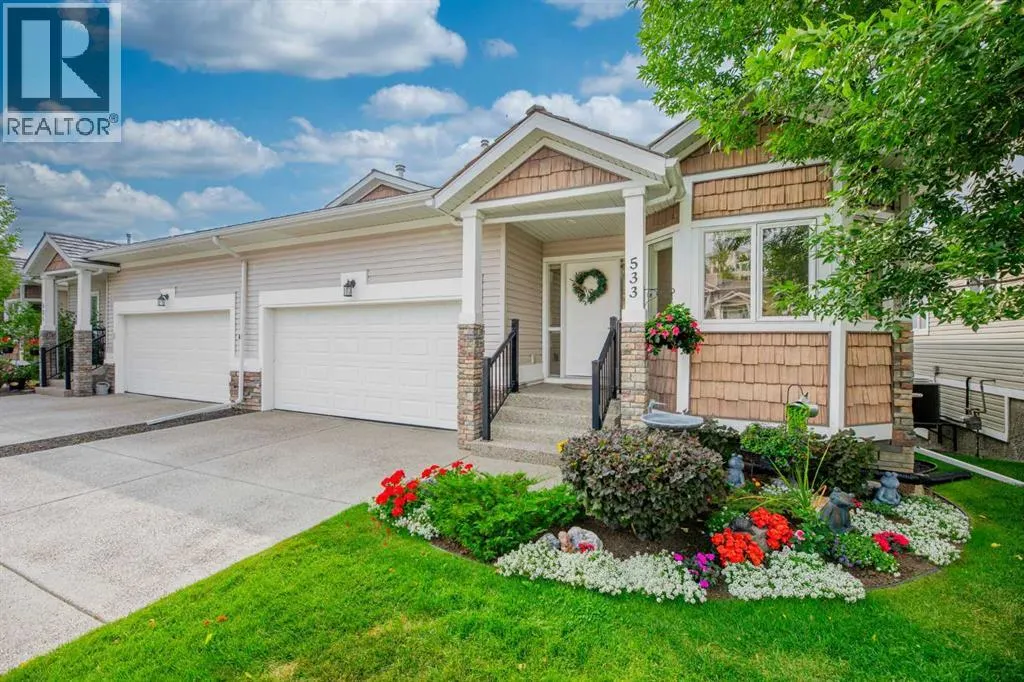 533 Rocky Vista Gardens NW