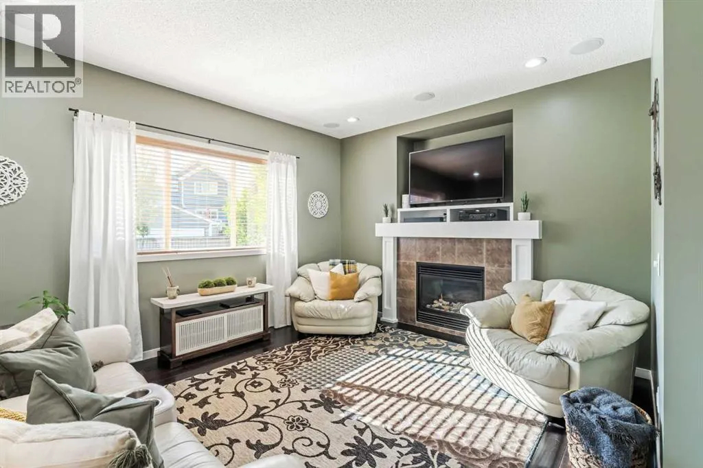 234 River Heights Green