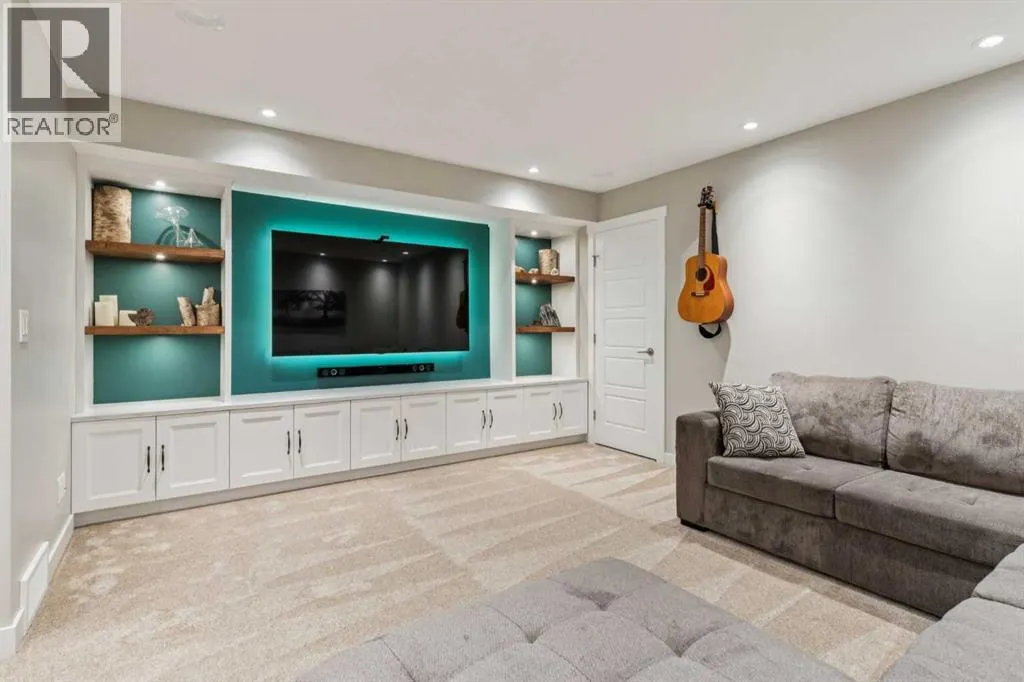 280 Chinook Gate Park SW