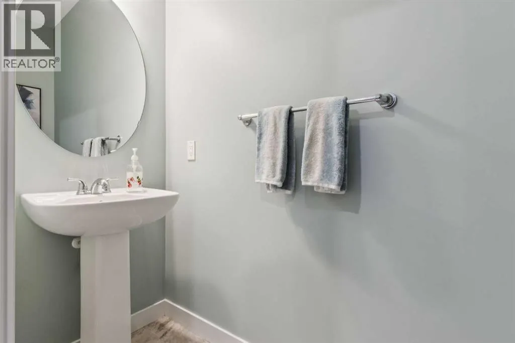 280 Chinook Gate Park SW