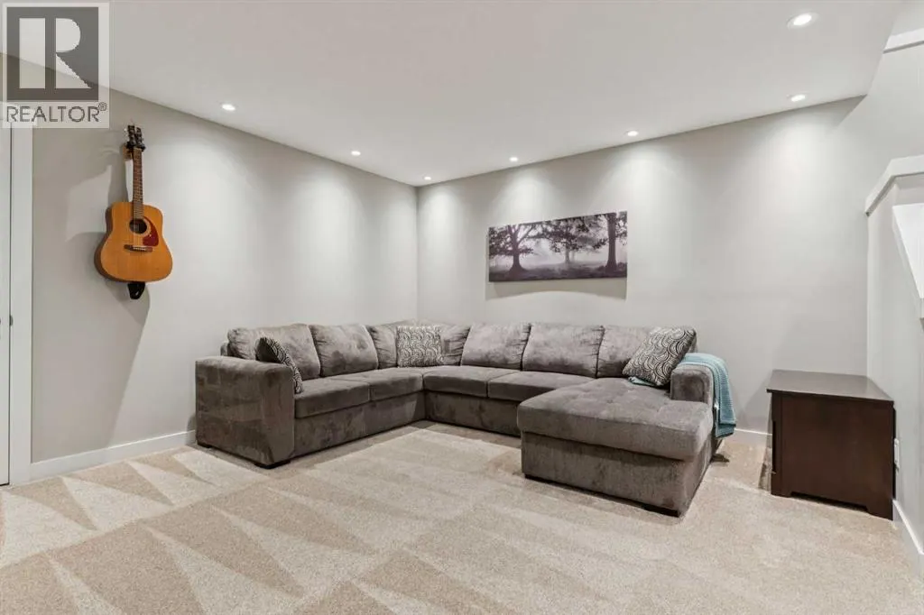 280 Chinook Gate Park SW