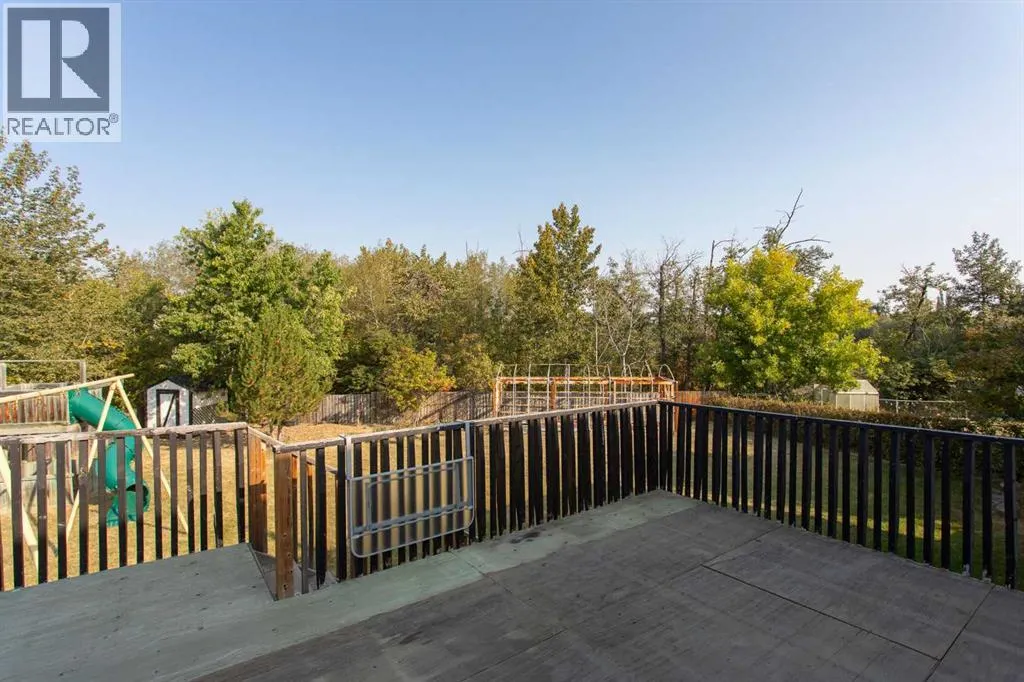 30 Maple Bay