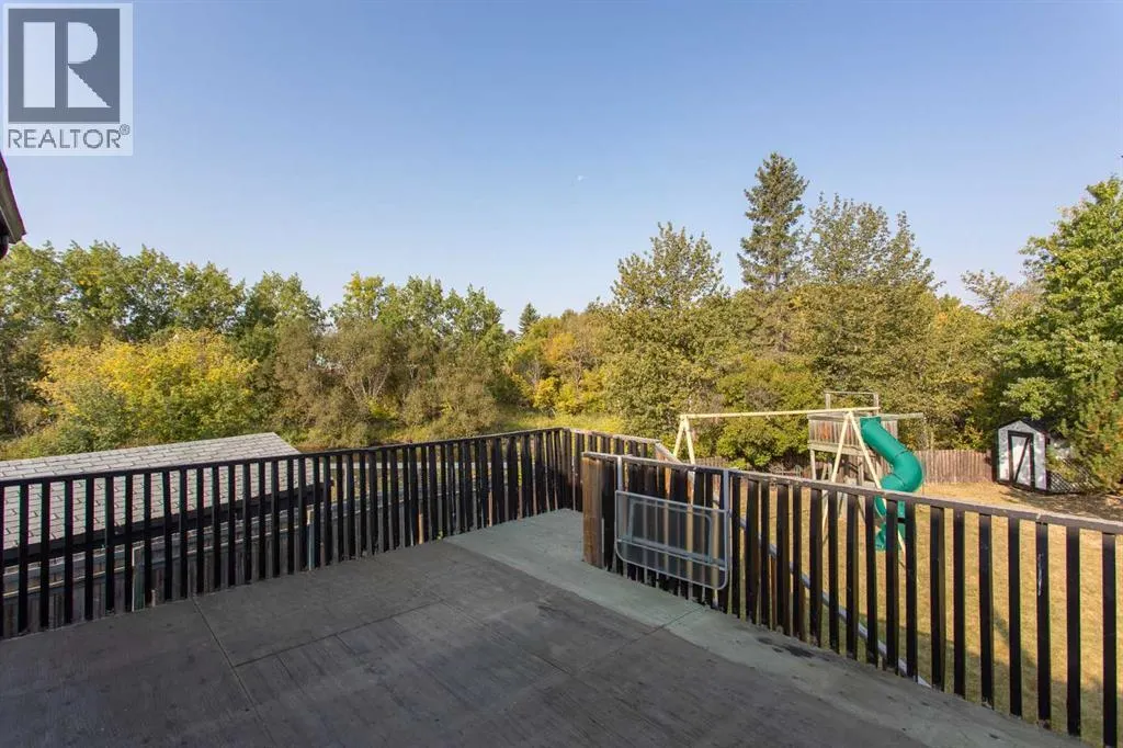 30 Maple Bay