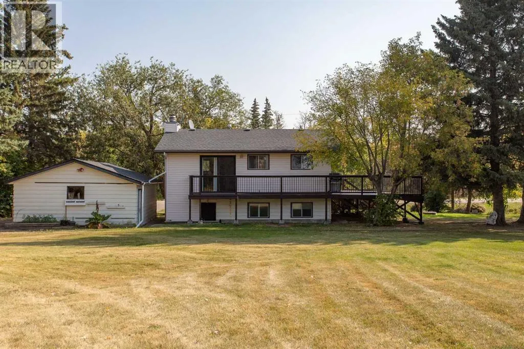 132, 28128 Township Road 412 Township