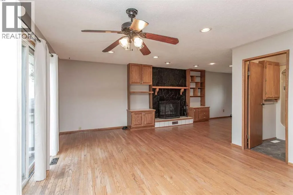 132, 28128 Township Road 412 Township