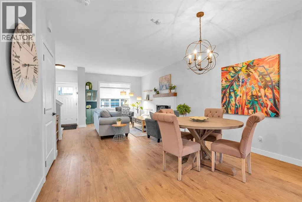 32 Legacy Reach Crescent SE