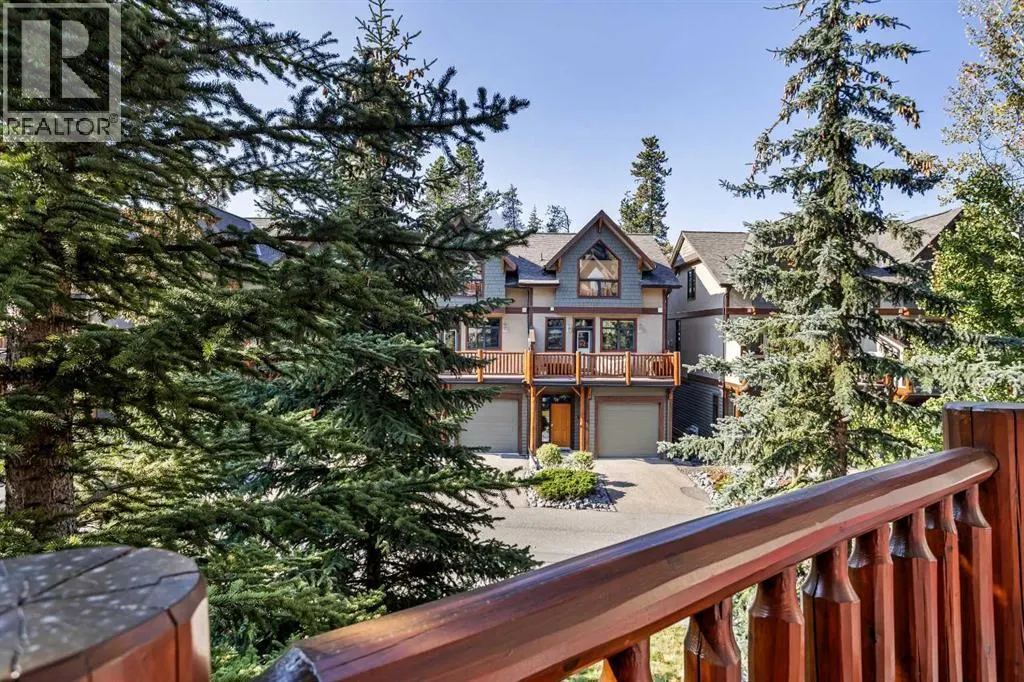 27, 137 Wapiti Close