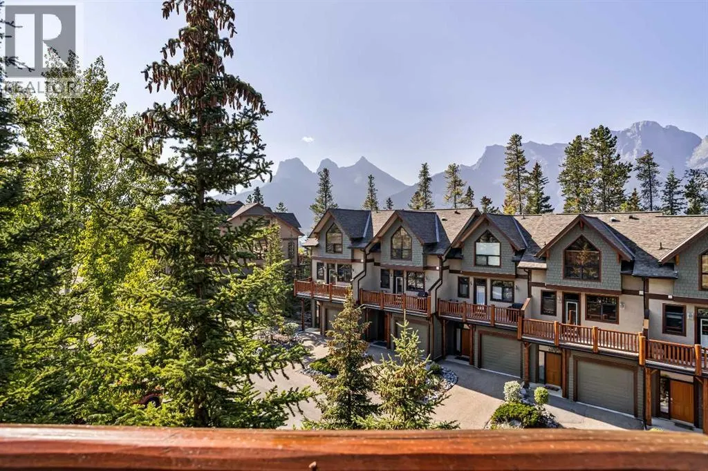 27, 137 Wapiti Close