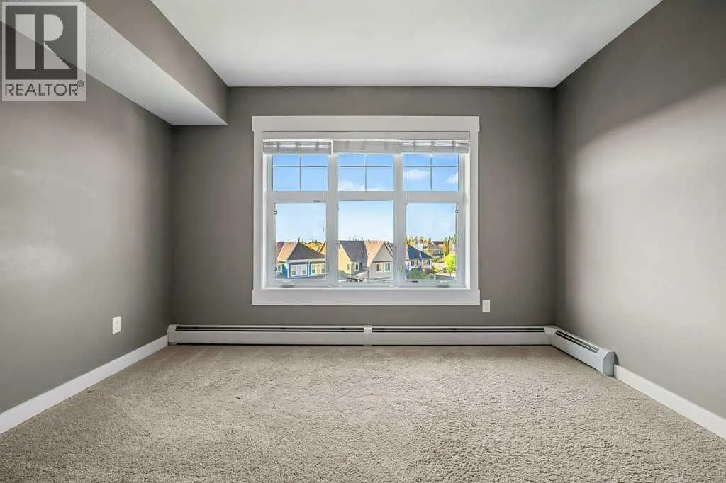 1402, 11 Mahogany Row SE
