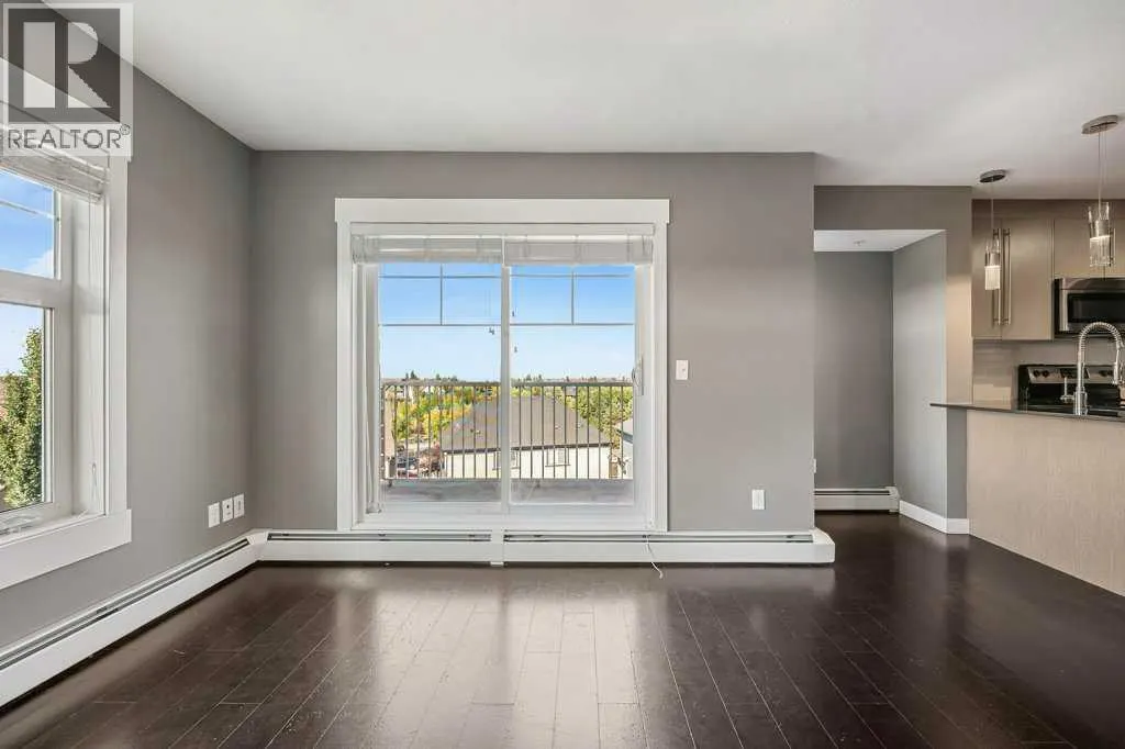 1402, 11 Mahogany Row SE