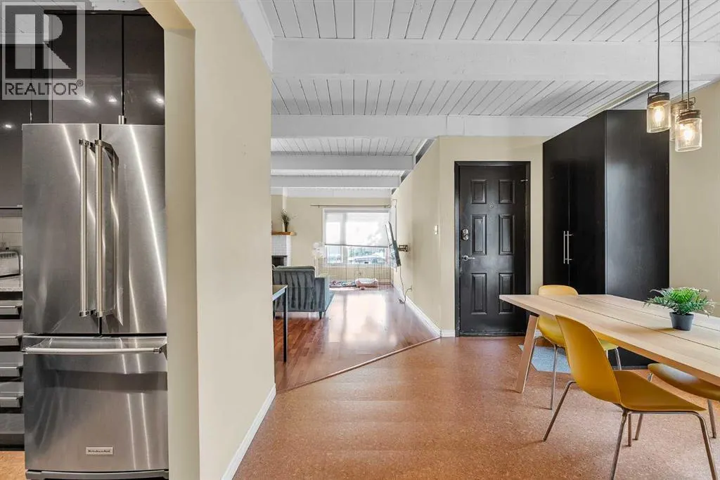 28 Hilton Avenue NW