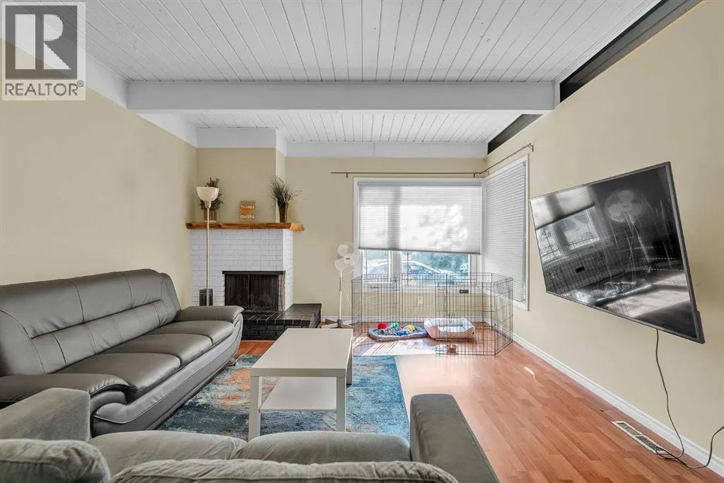 28 Hilton Avenue NW