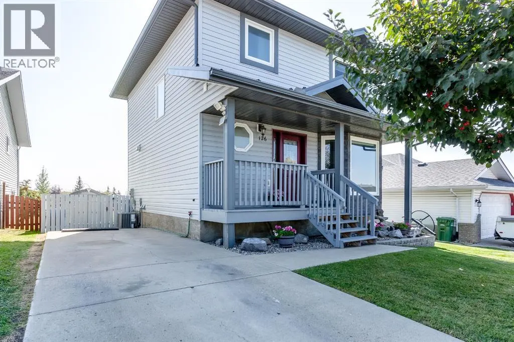 126 Elizabeth Way SE