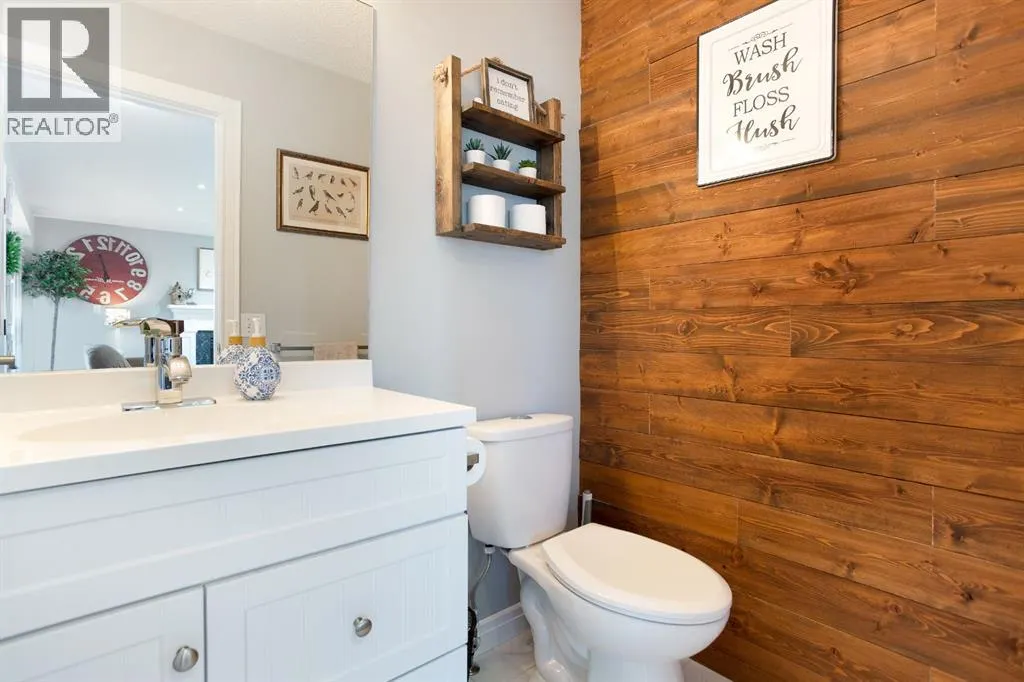 126 Elizabeth Way SE