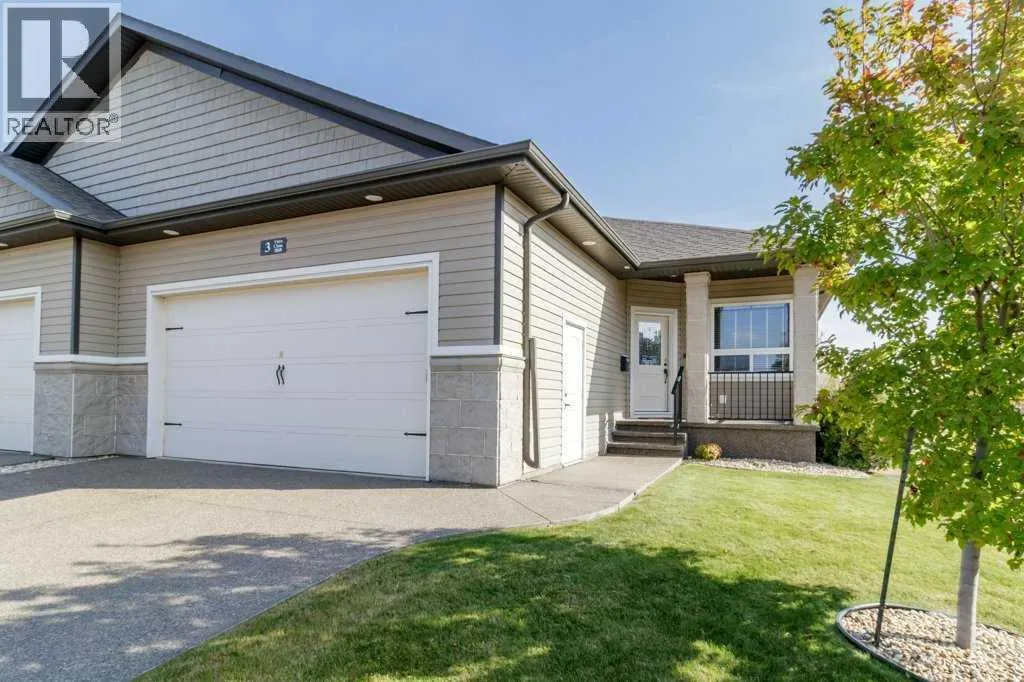 3 Vista Close