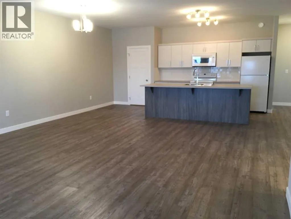 61 Maclean Close