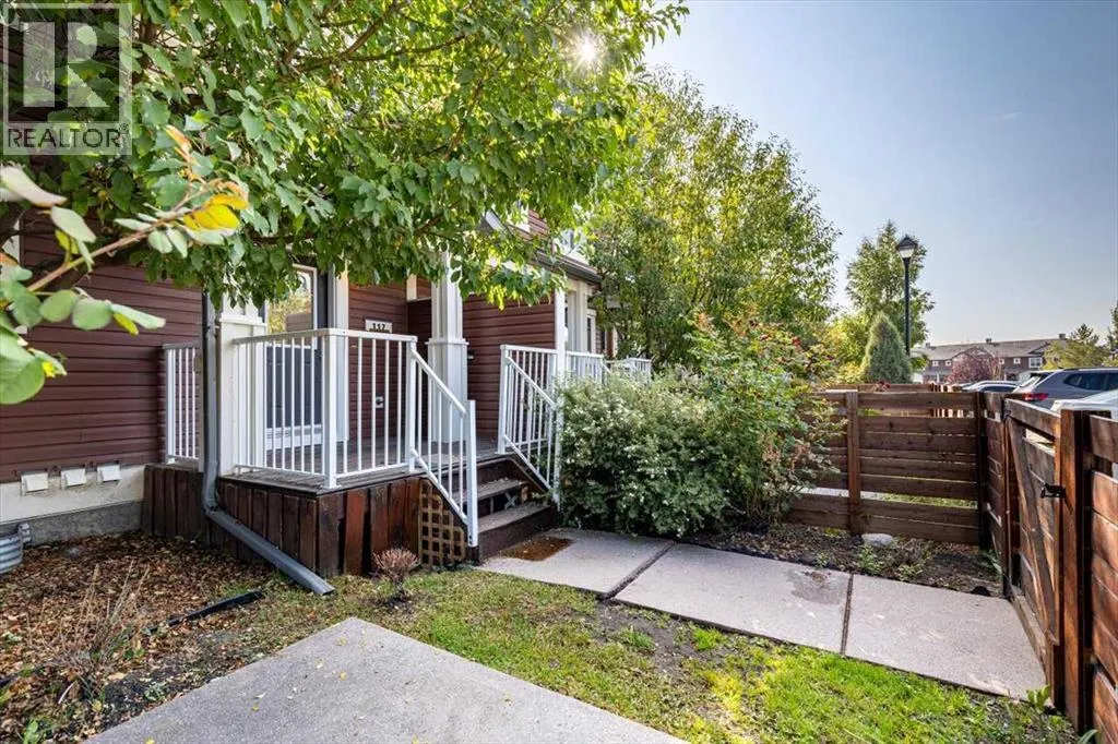 117 Chaparral Valley Drive SE