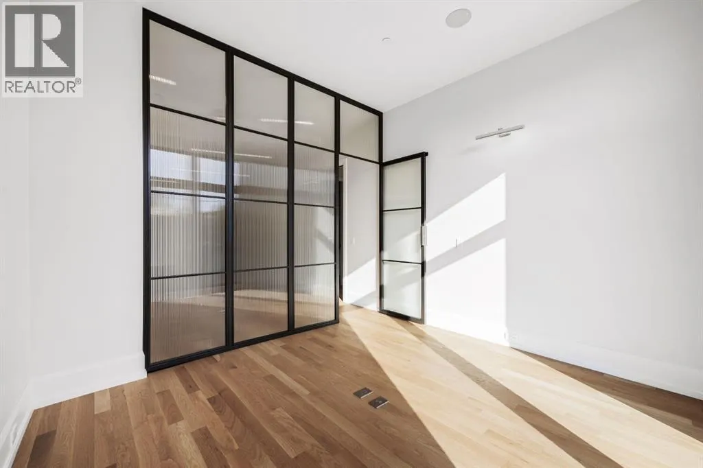 B, 4120 1A Street SW