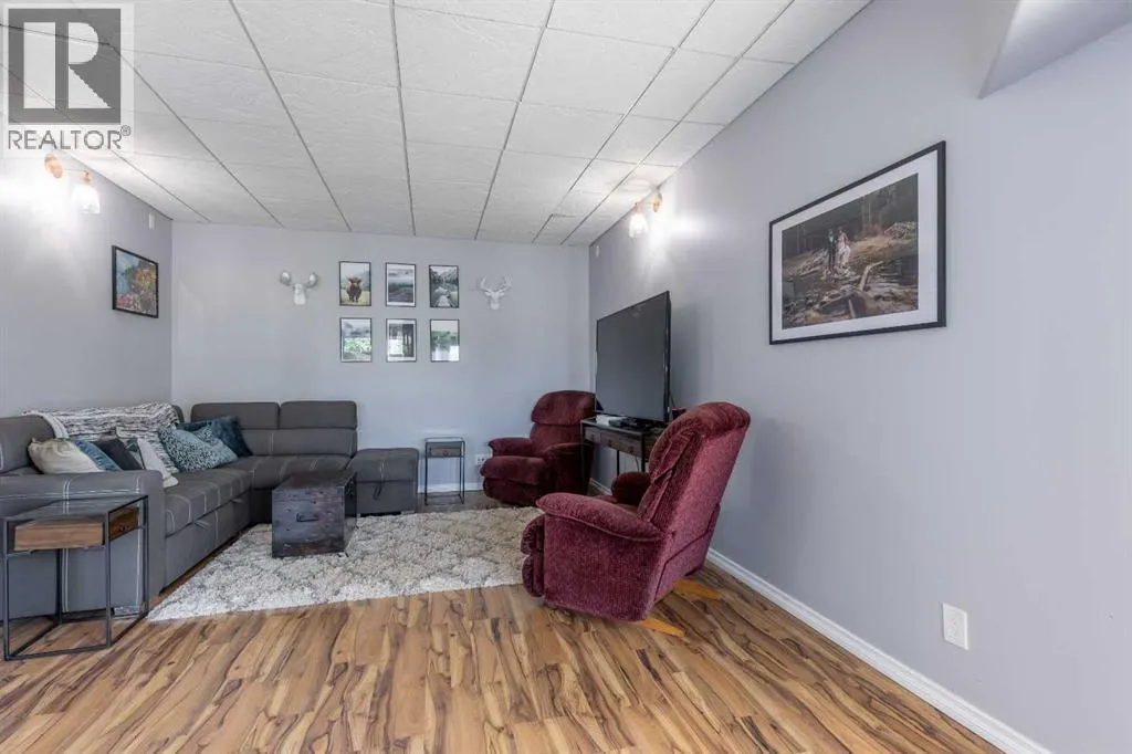 406 Meadow Lark Drive