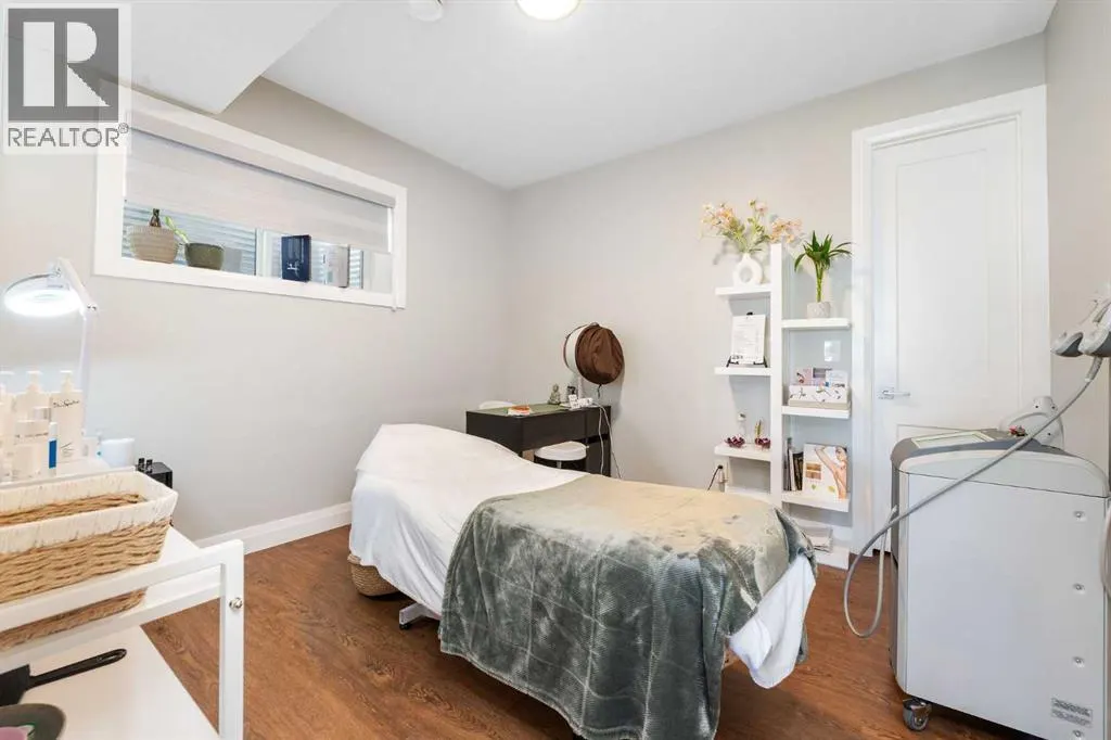 128 Hampstead Mews NW